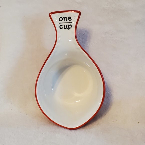 Graces Pantry Red Polka Dot Ceramic Measuring Cups - Picture 3 of 9